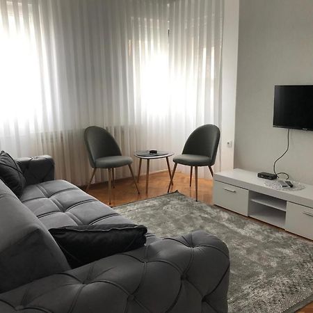 Appartement Stan Na Dan à Novi Pazar Extérieur photo